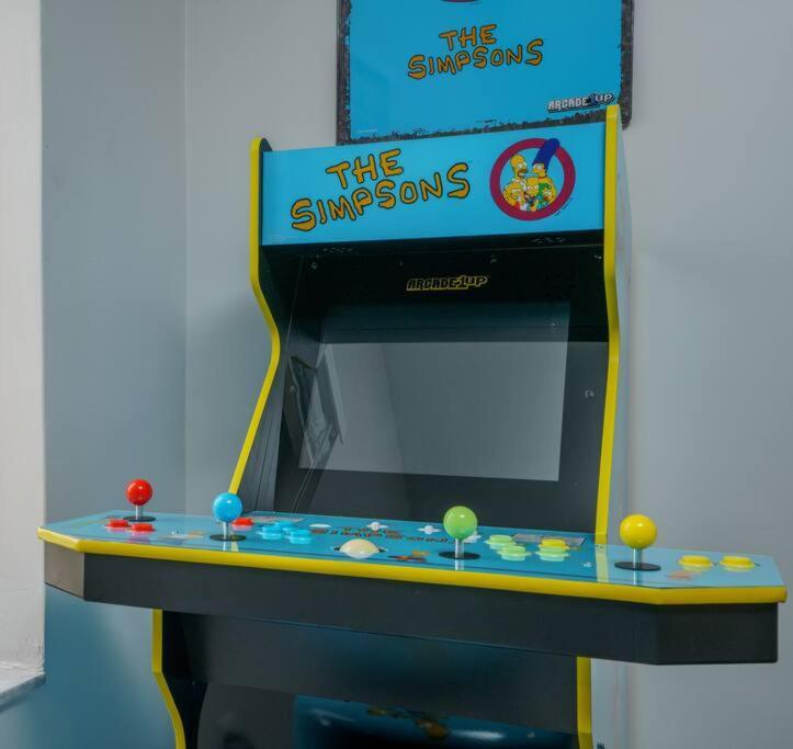 New! Miami & Calle Ocho Simpson'S Funhouse! Buitenkant foto